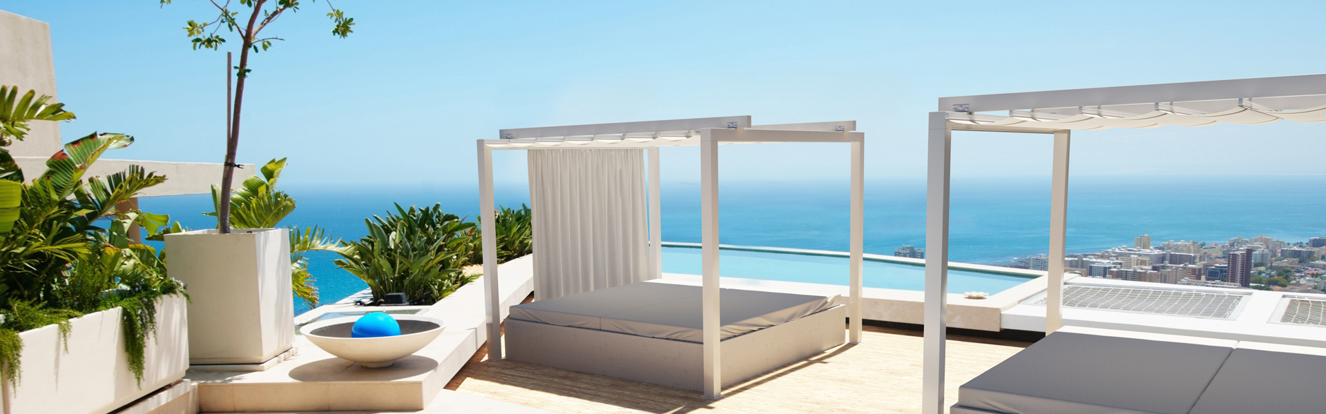 Lounge with a swimming pool and bed